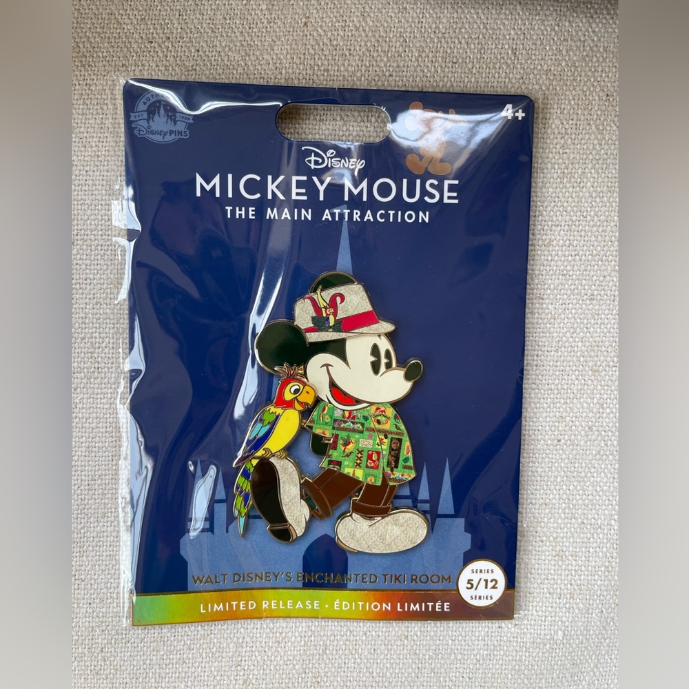 Disney Limited edition main attraction pin #5 of 12